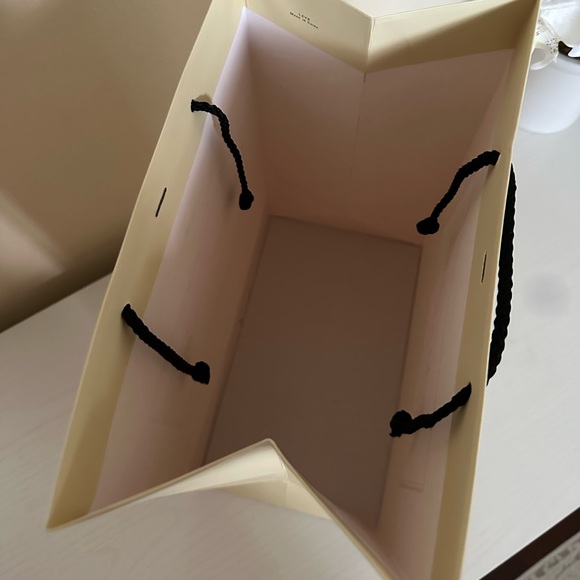 Jo Malone EMPTY (2) Diffuser Gift Boxes and (1) Medium Gift Bag - Picture 7 of 8